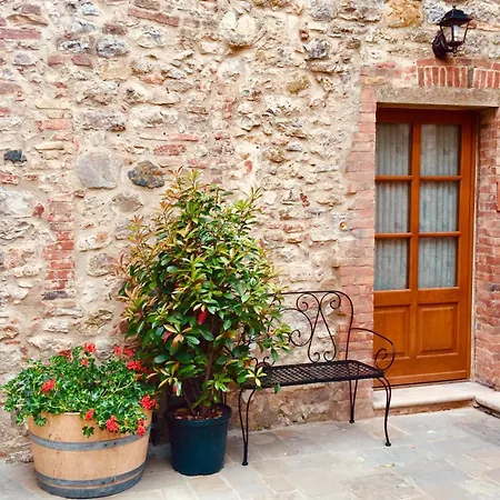La Casa Di Elvira *
